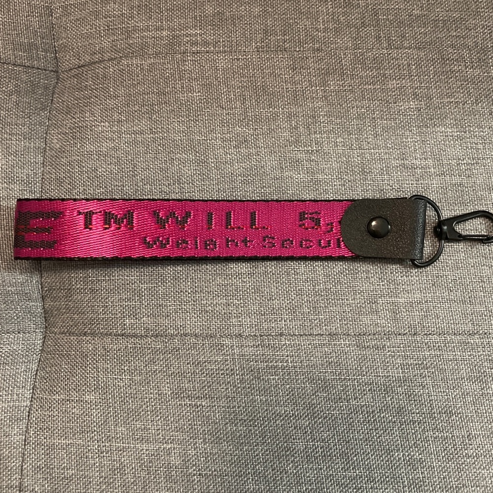 Off-white inspired keychain - Picture 2 of 2